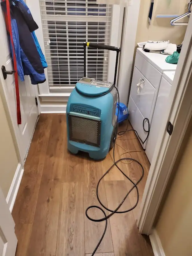 Commercial dehumidifier deployed for Crawl Space Restoration in Oakleaf Plantation